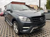 Mercedes-Benz ML 350 AMG PAKET*HARMANN*PANORAMA* - gebrauchte Mercedes-Benz ML 350 aus dem Jahr 2012