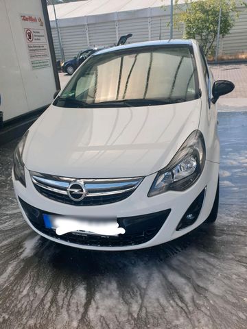 Opel Corsa color Edition 1.4