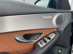 MERCEDES-BENZ C 300 4Matic|Standhz.|Panorama|360°Kamera|Luftfe