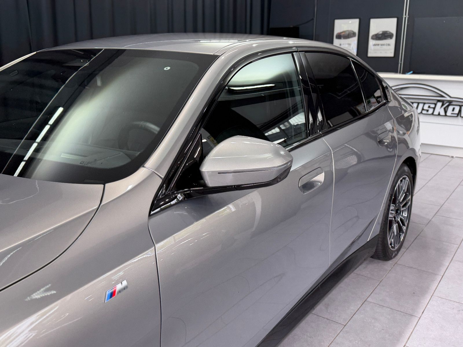 Fahrzeugabbildung BMW 520i M SPORT|H&K|360°|INDIVIDUAL|GESTIK|SHADOW