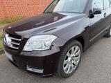 Mercedes-Benz Mercedes GLK 220 - Mercedes-Benz CLK 220