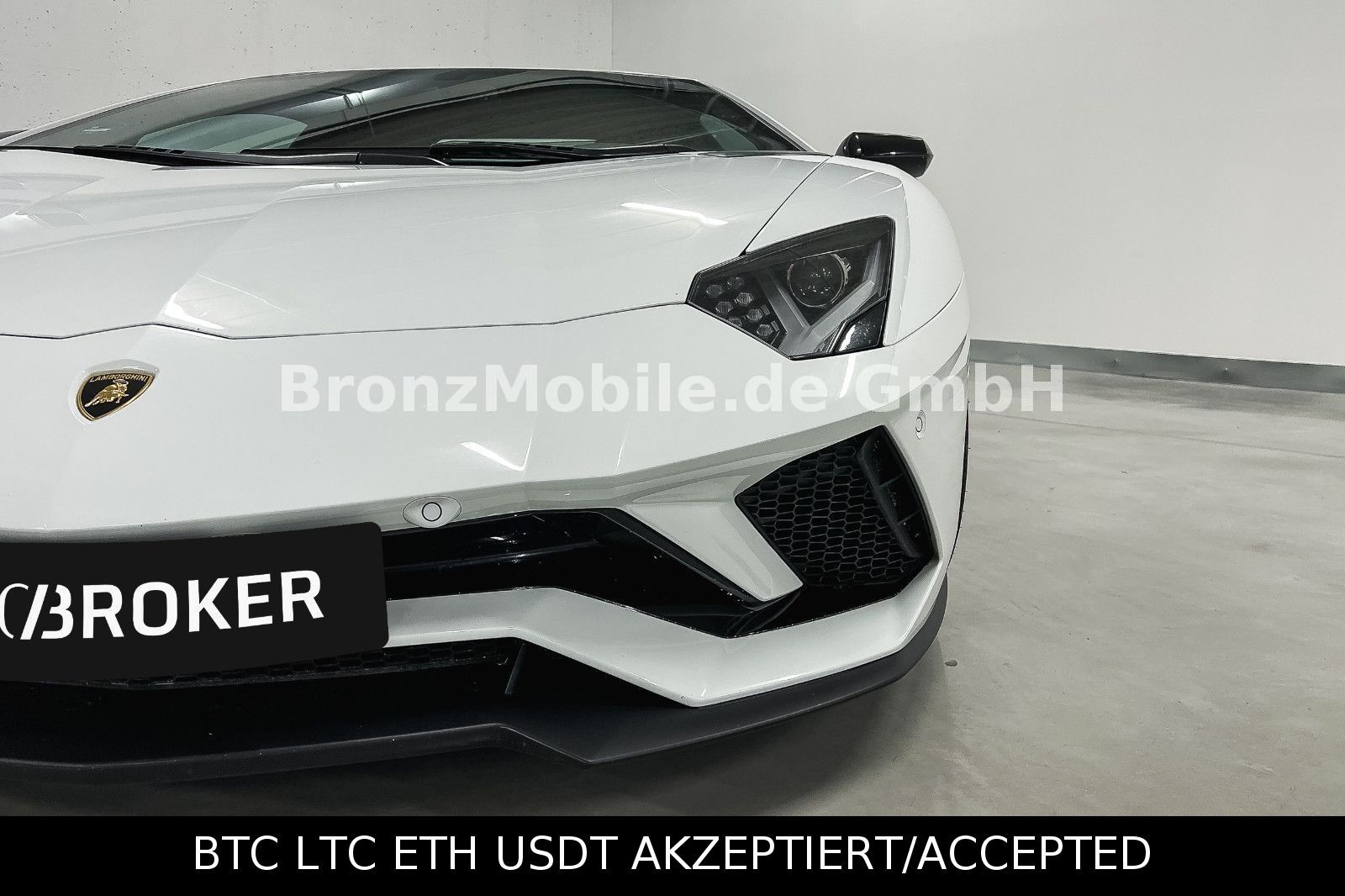 Lamborghini Aventador