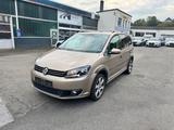 Volkswagen Touran CrossTouran - Volkswagen Touran mit Diesel-Antrieb: Limousine, Automatik