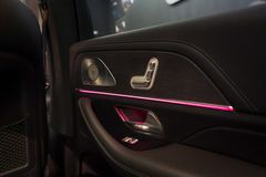 MERCEDES-BENZ GLE 450 4Matic*BURMESTER*HU*360*DISTRONIC*PANO* MERCEDES-BENZ GLE 450 4Matic*BURMESTER*HU*360*DISTRONIC*PANO*
