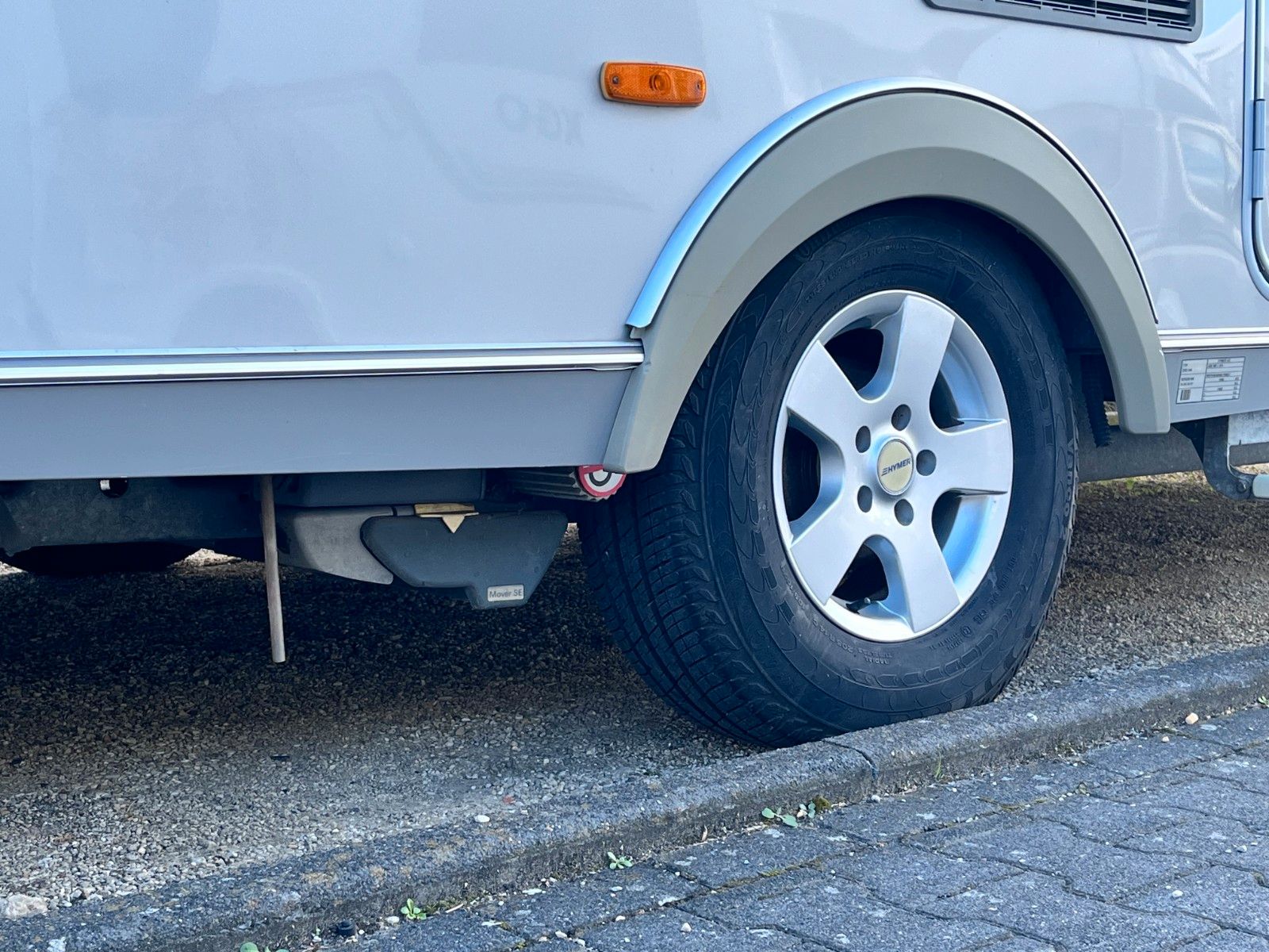 Fahrzeugabbildung HYMER / ERIBA / HYMERCAR Nova S 546 -Kinderbett, Solar, Mover -