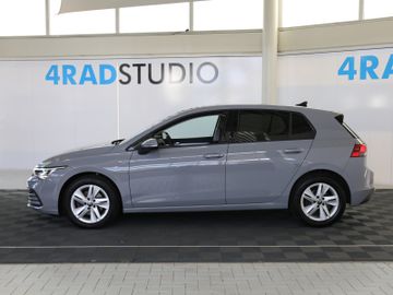 Volkswagen Golf Life 2.0TDI LED NAVIGATION PRO SHZ ACC APP