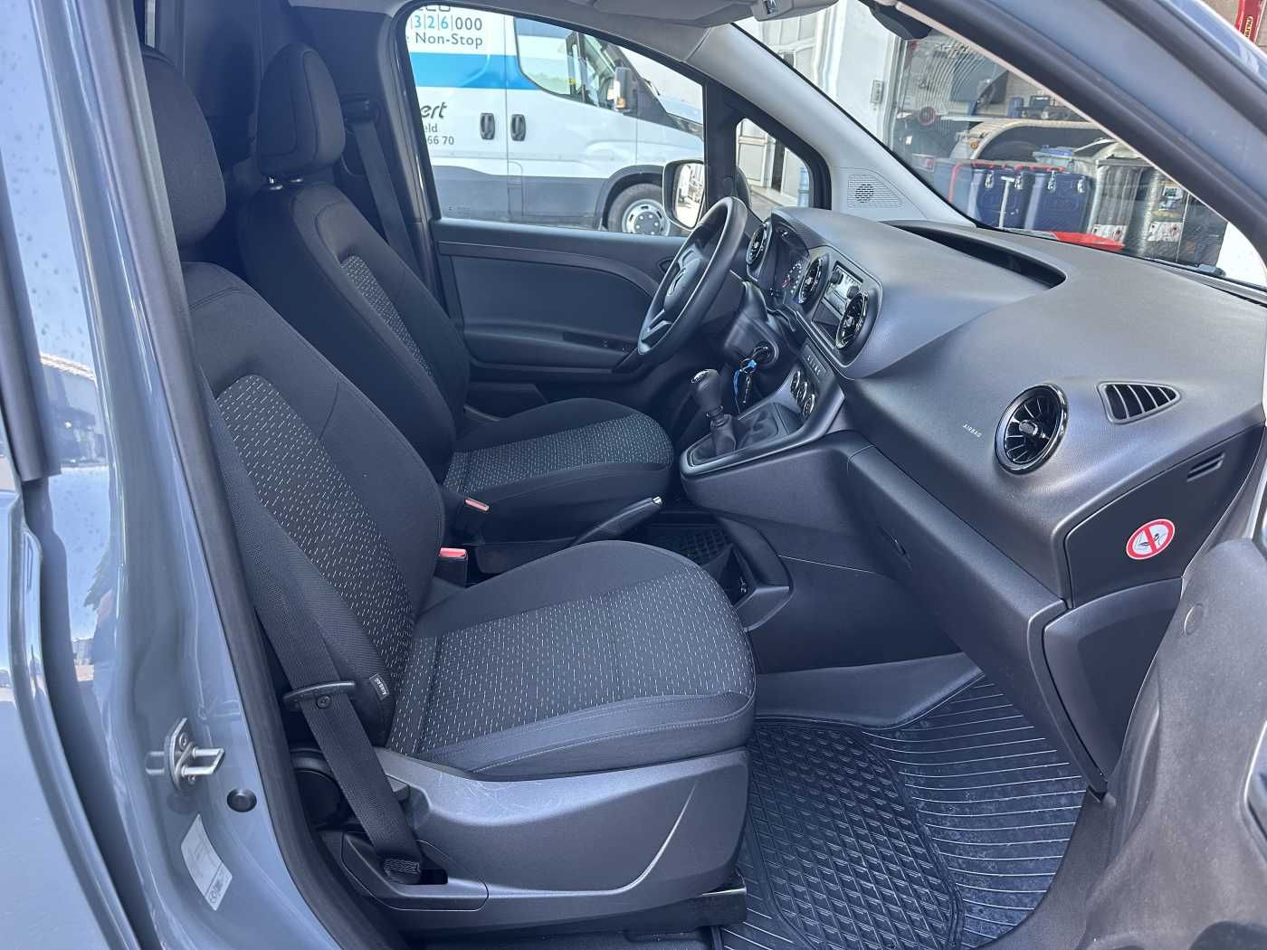 Fahrzeugabbildung Mercedes-Benz Citan 108 CDI Regal Klima