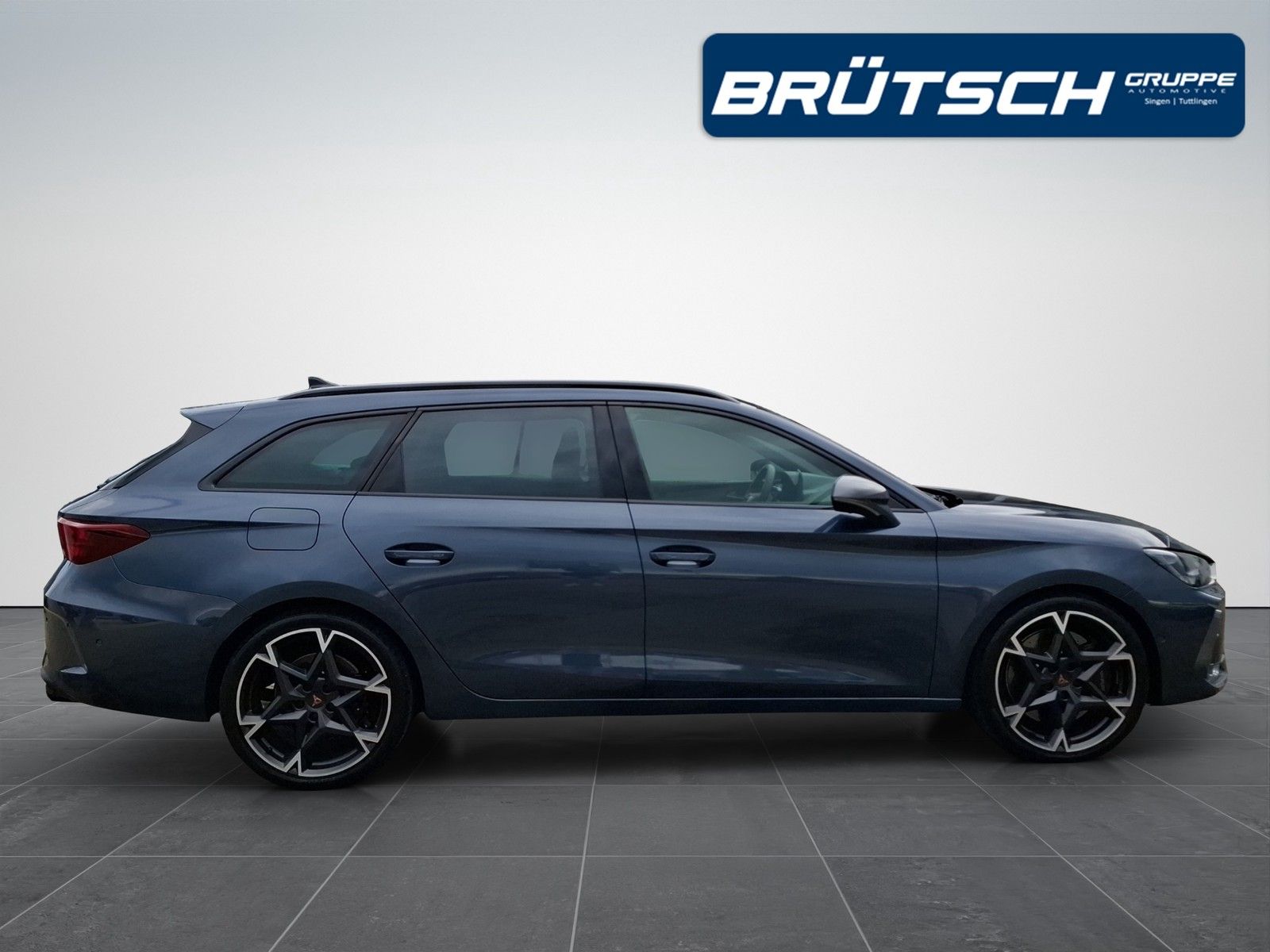 CUPRA Leon VZ 2.0 TSI 4Drive DSG / ACC / AHK/ MATRIX / - Image 8