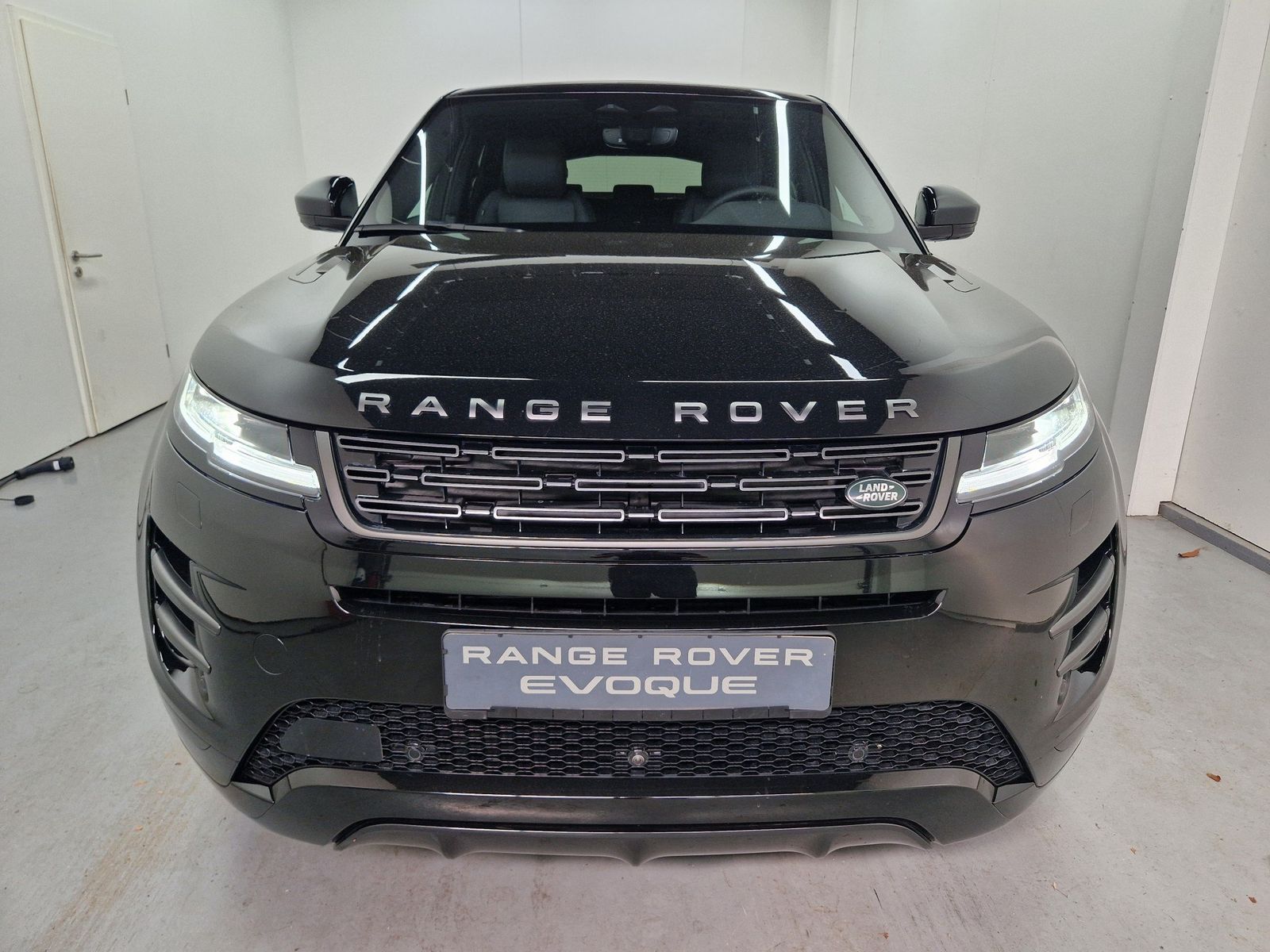 LAND ROVER Range Rover Evoque 2.0 DieselD200 Dynamic SE – Bild 2