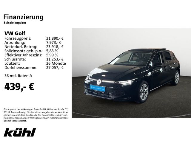 Volkswagen Golf VIII 1.5 eTSI DSG Life Navi,Pano,Matrix