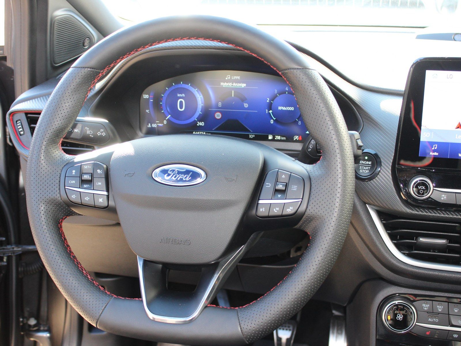 Fahrzeugabbildung Ford Puma ST-Line X 1,0 EcoBoost Mild Hybrid