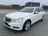 Mercedes-Benz E 200 CDI Kombi - gepflegter Zustand TÜV neu