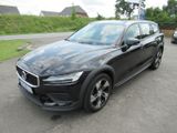 Volvo V60 Cross Country D4 AWD Doppelbereifung auf Alu - Volvo V60 mit Diesel-Antrieb: Navigationssystem, Kombi, Automatik, Awd