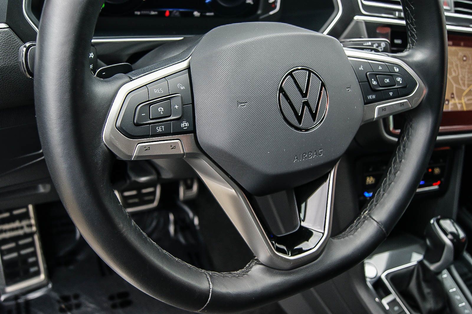 Fahrzeugabbildung Volkswagen Tiguan Allspace 4Motion Move DSG IQ-MATRIX ACC 1