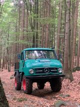 Mercedes-Benz UNIMOG U 30 (411) - Mercedes-Benz Unimo