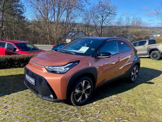 Toyota AygoX Hybrid Teamplayer + Sitzheizung