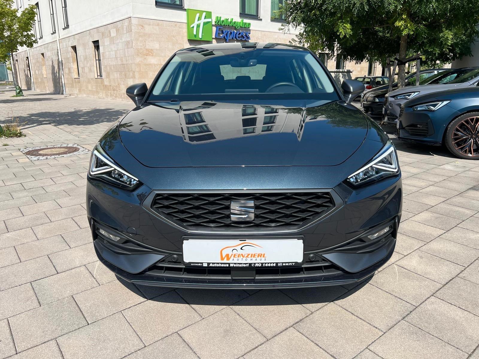 Seat Leon 1.5 TSI ACT 150PS FR nur 8000Km