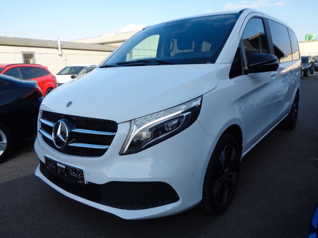 Image of Mercedes-Benz V 220
