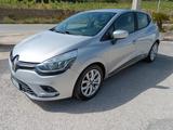 Renault Clio dCi 8V 90 CV EDC 5 porte Moschino I - Renault Clio mit Halbautomatikschaltung