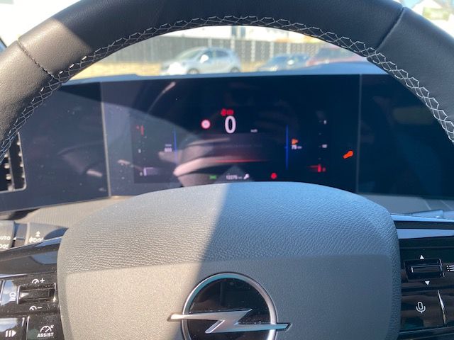 Fahrzeugabbildung Opel Astra L ST 1.5 D Elegance Start/Stop // Navi, RF