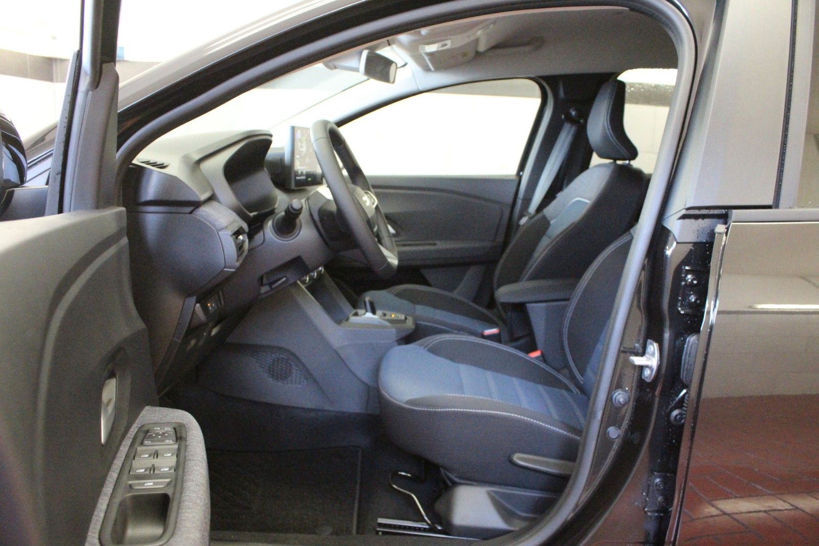 Fahrzeugabbildung Dacia Jogger Hybrid 155 Journey 7-Sitzer MY 2026