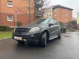 Mercedes-Benz Mercedes ML 320 CDI 4 Matic - Mercedes-Benz ML 320 in Duisburg