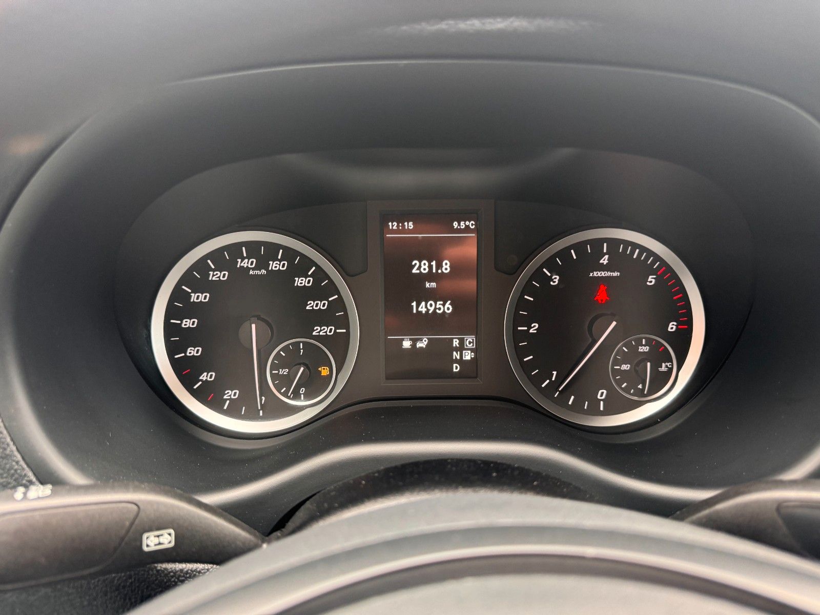 Fahrzeugabbildung Mercedes-Benz Vito 114 CDI 9G Kompakt BOTT REGAL Kamera Klima