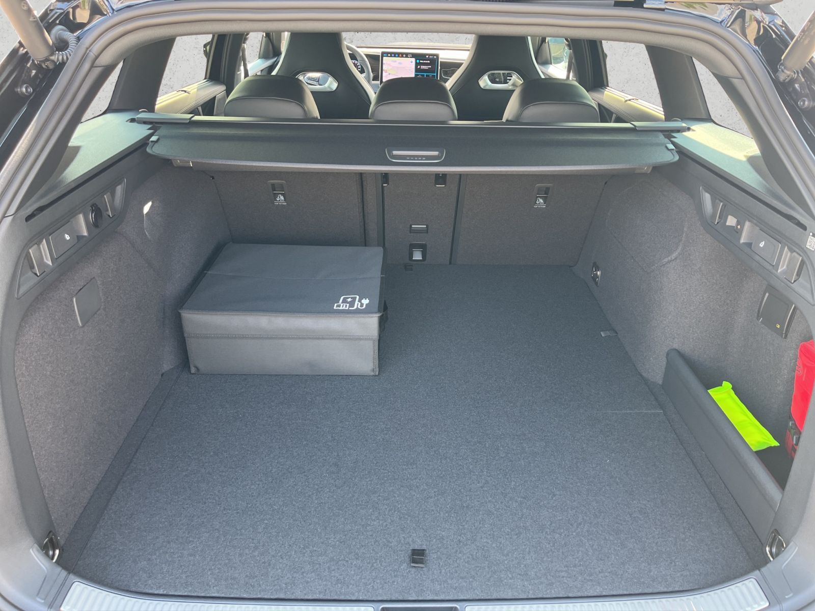 Volkswagen Passat Variant - Bild 15