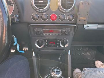 Fahrzeugabbildung Audi TT Roadster 1.8 T Xenon Leder SHZ Klimaaut. uvm.