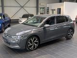 Volkswagen Golf 2.0 TDI SCR DSG Style 8-fach 1.Hand - Volkswagen Golf mit Diesel-Antrieb: Limousine, 1.8