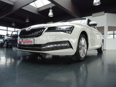 SKODA Superb Combi TDI PREMIUM EDITION /LED/DSG/Leder