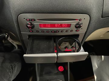 Alfa Romeo 147 1.6 16V T.Spark ECO *Klima*TÜV*CD-Player*