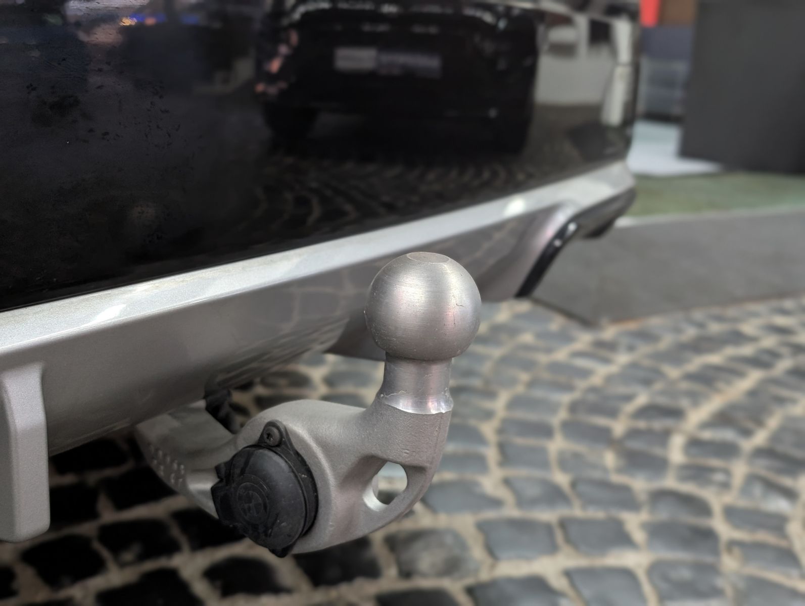 Fahrzeugabbildung BMW X1 23 i xDrive M Sport H&K PANO LEDER AHK Ad-LED