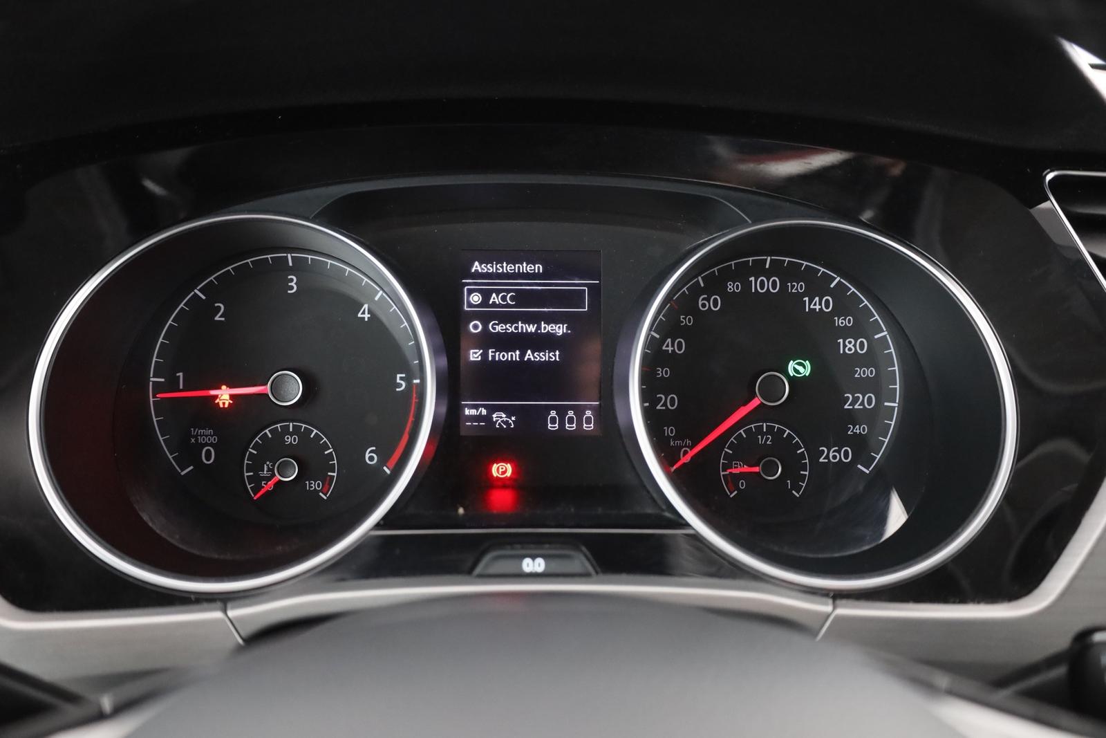 Volkswagen Touran 2.0 TDI DSG Comfortline LED Navi PDC AHK, миниатюра 16