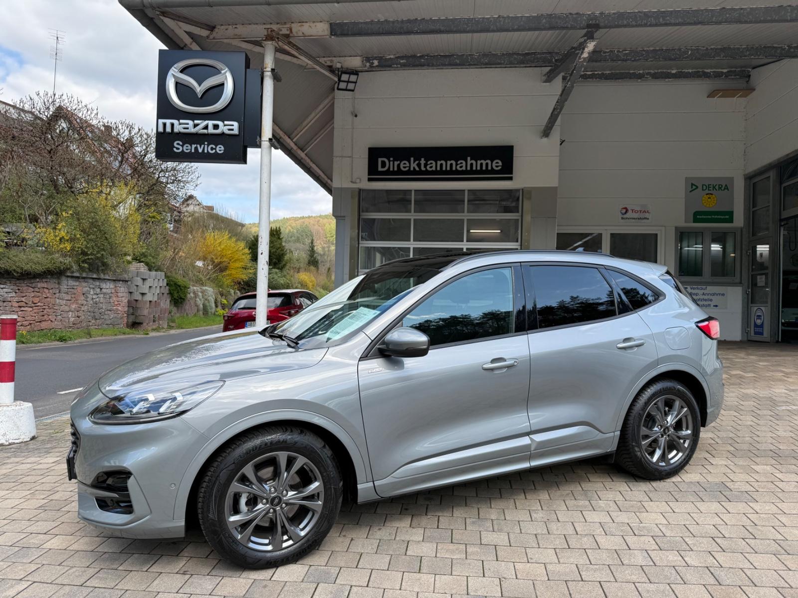 Ford Kuga ST-Line X Panoramadach Anhängerkupplung