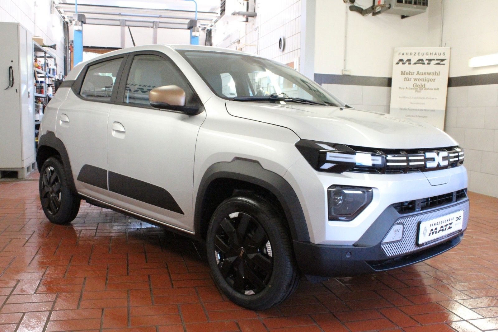Fahrzeugabbildung Dacia Spring electric 100 Extreme