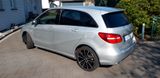 Mercedes-Benz B 200 - 18"Sommer +17" Winterräder-Tüv neu - Mercedes-Benz B 200 in Solingen