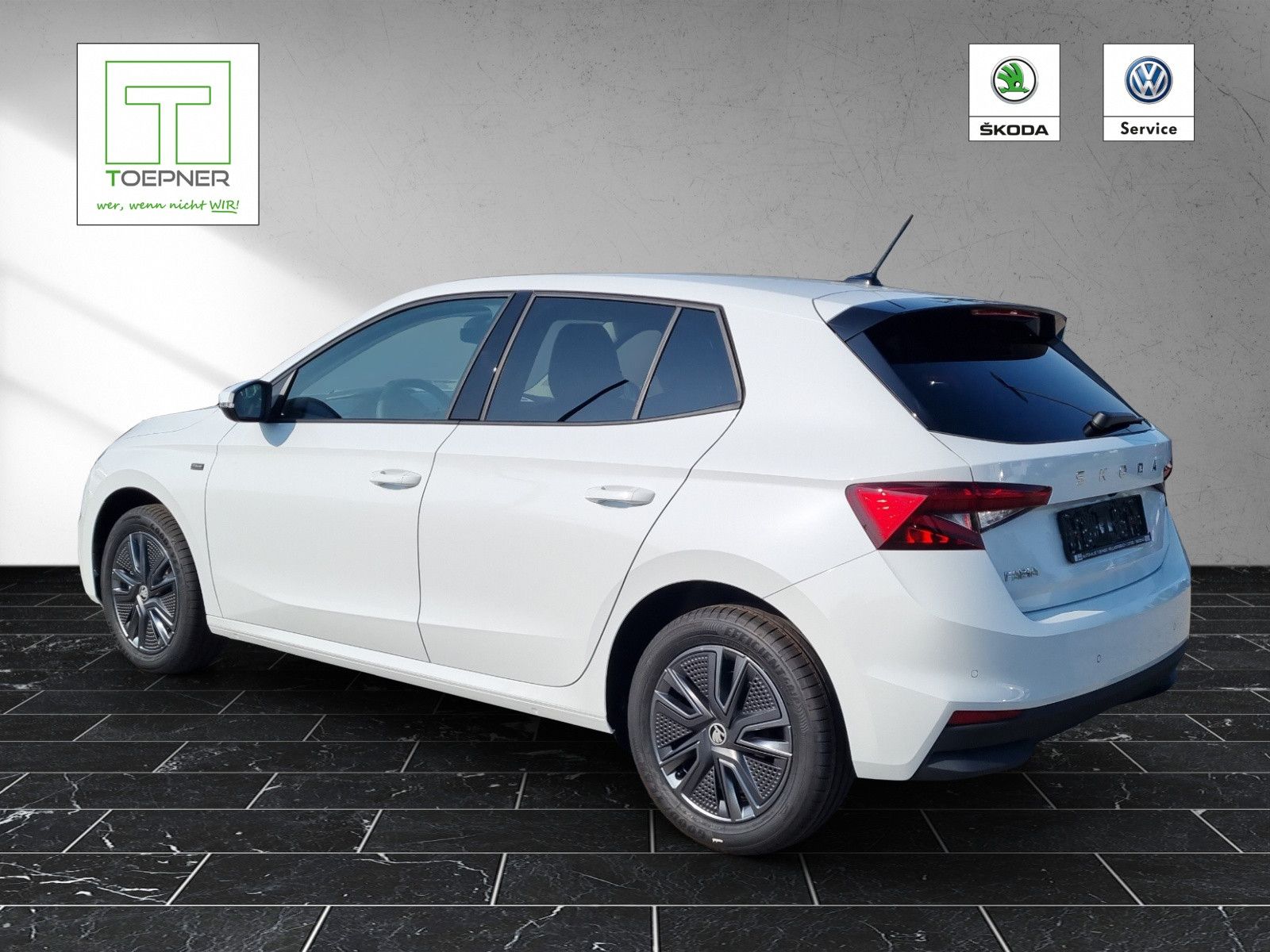 Fahrzeugabbildung SKODA Fabia Tour 1,0 TSI 85KW/115PS WINTER DesignLodge