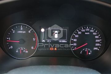 KIA Sportage - 12