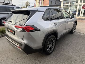 Toyota RAV 4 - 4