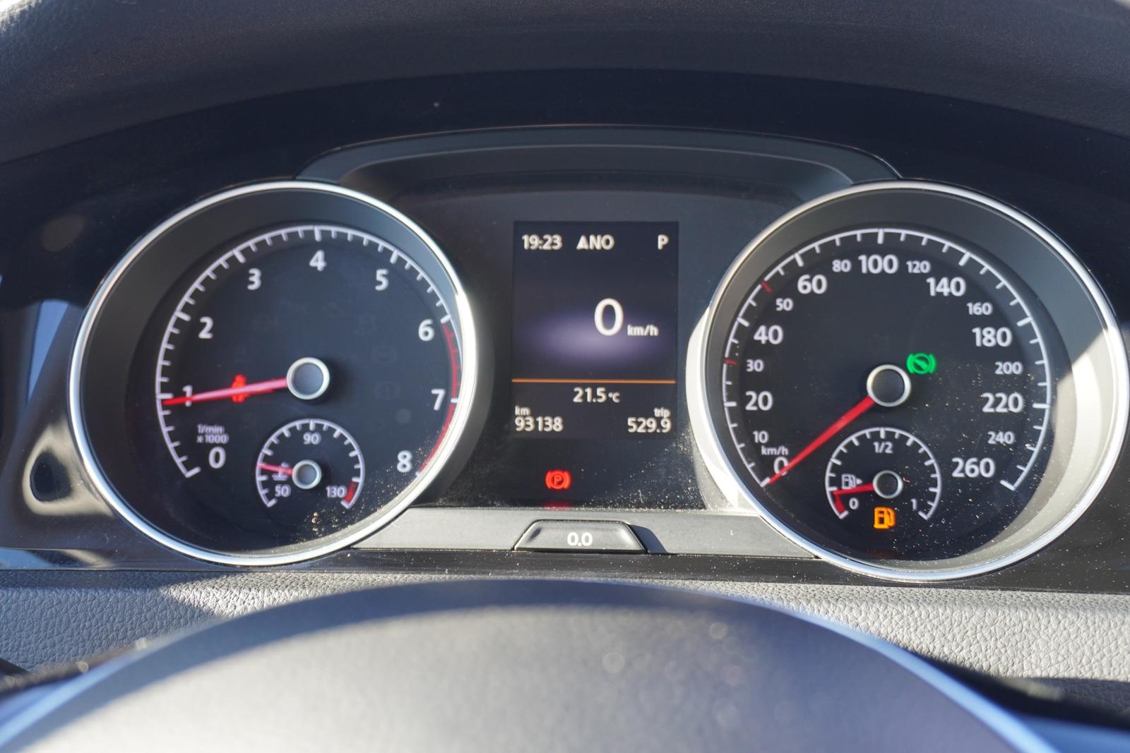 Volkswagen Golf VII Variant 1.2 Allstar BMT DSG Navi PDC