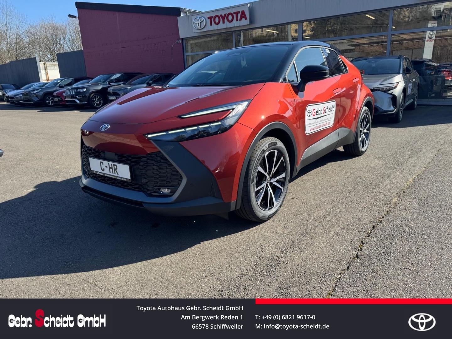 Toyota C-HR Plug-In Hybrid Teamplayer Apple CarPlay And