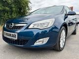 Opel Astra J Lim. 5-trg. Cosmo*Navi*Klima*Leder* - Opel Astra Cosmo