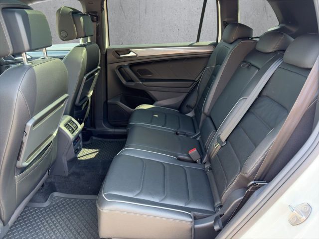 Tiguan Allspace R-Line 4M 2.0 TSI Bluetooth Navi