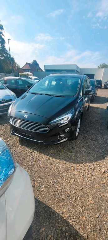 Image of Ford C-Max