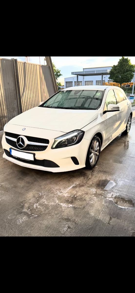 Mercedes-Benz A 160