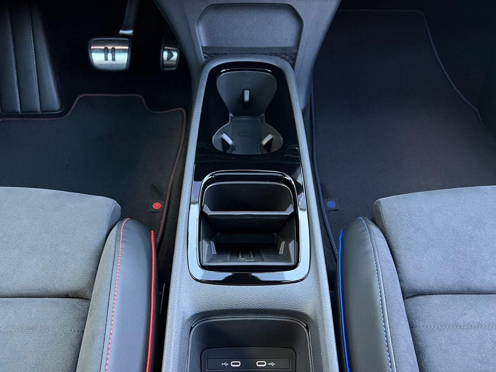 Fahrzeugabbildung Volkswagen ID.3 GTX Performance FIRE+ICE *Navi, Head-Up, Pa