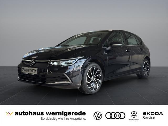 Volkswagen Golf VIII Style 2.0TDI DSG *AHK*Kamera*StHz*Matr