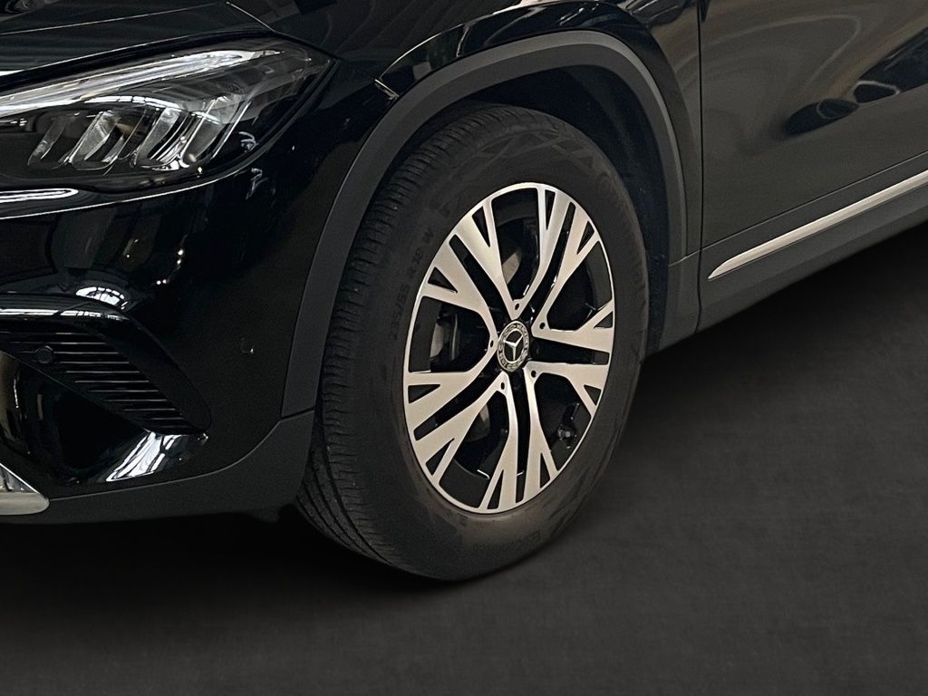 Fahrzeugabbildung Mercedes-Benz GLA 180 Progressive AHK Totwi. Navi LED SHZ KAM