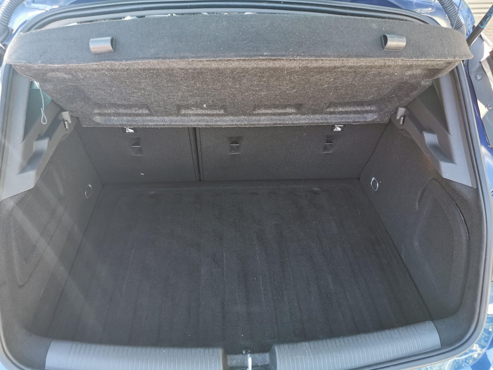 Fahrzeugabbildung Opel Astra K Design & Tech+NAVI+SHZ+USB+LED+S&S+PDC+